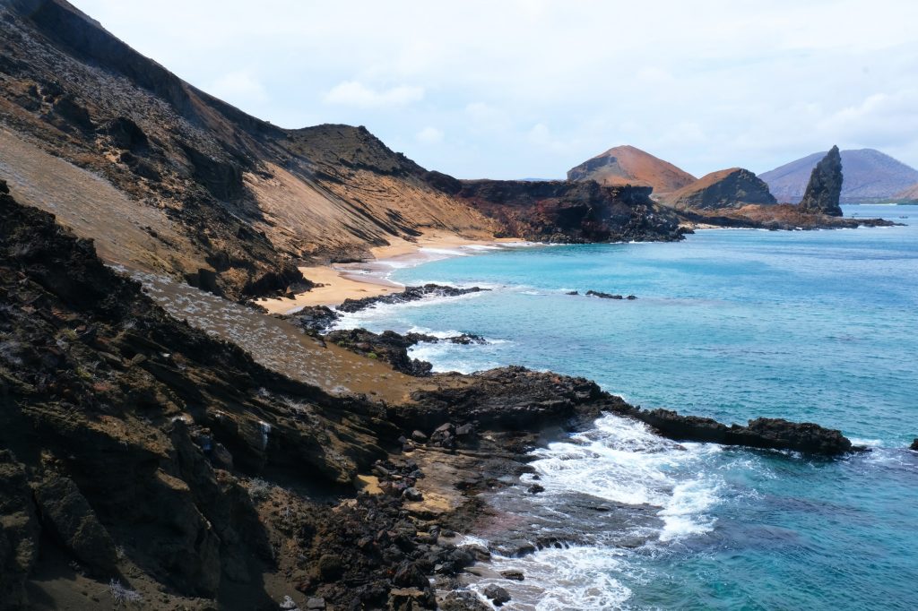 GALAPAGOS ISLAND HOPPING I2