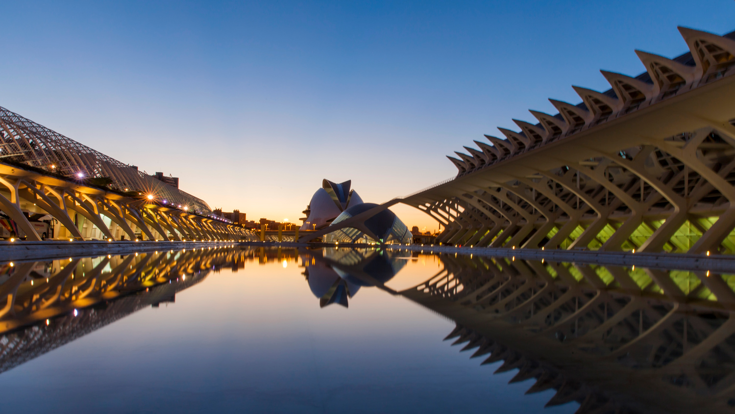 valencia spain pg travel wholesaler